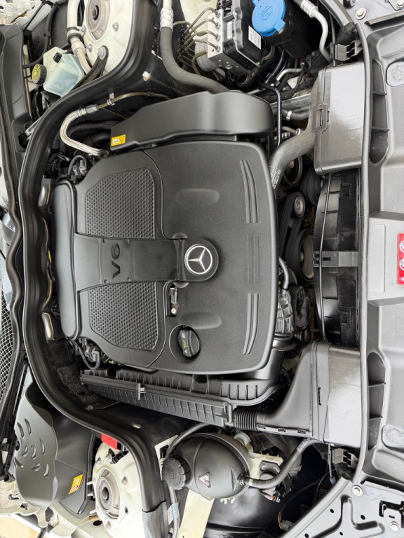 2013 Mercedes-Benz E-Class Image 28
