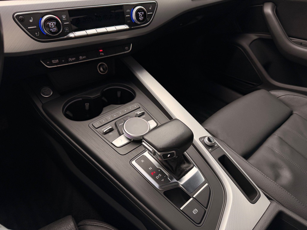 2017 Audi A4 Image 13