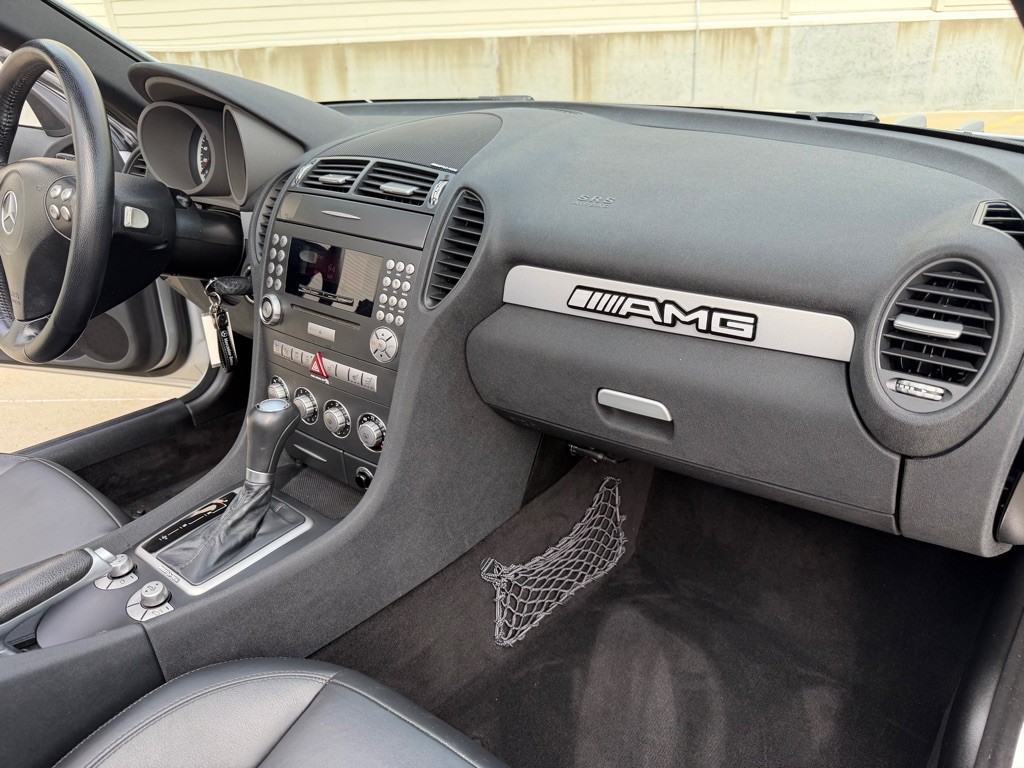 2006 Mercedes-Benz SLK-Class Image 17