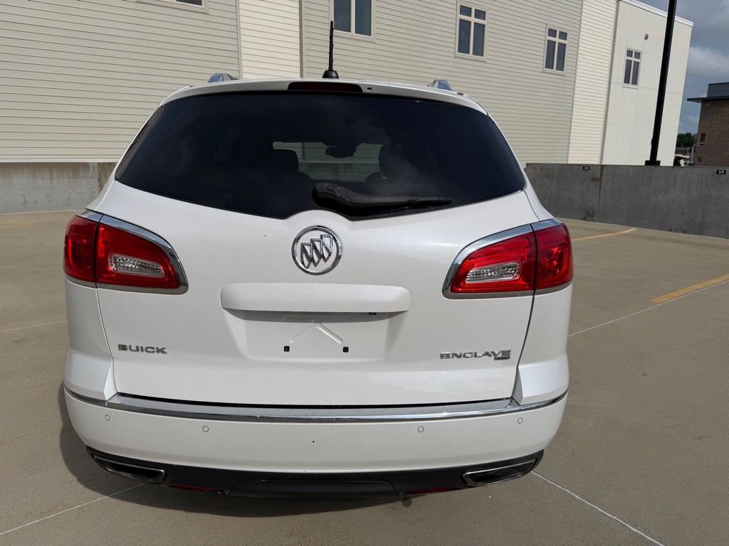 2017 Buick Enclave Image 6