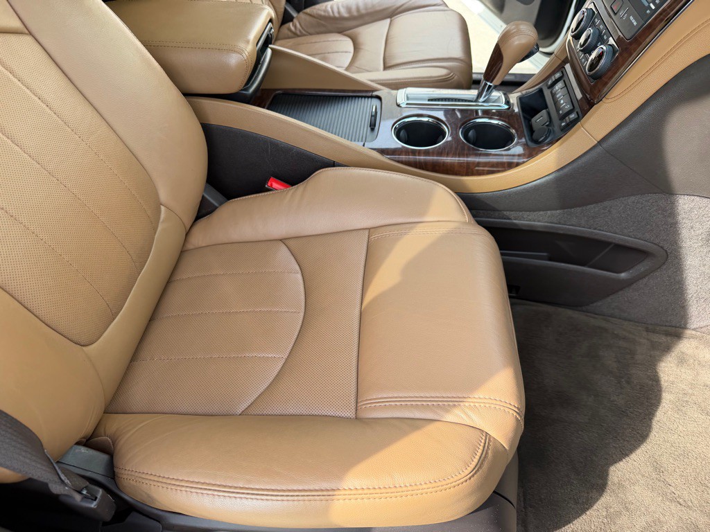 2017 Buick Enclave Image 26