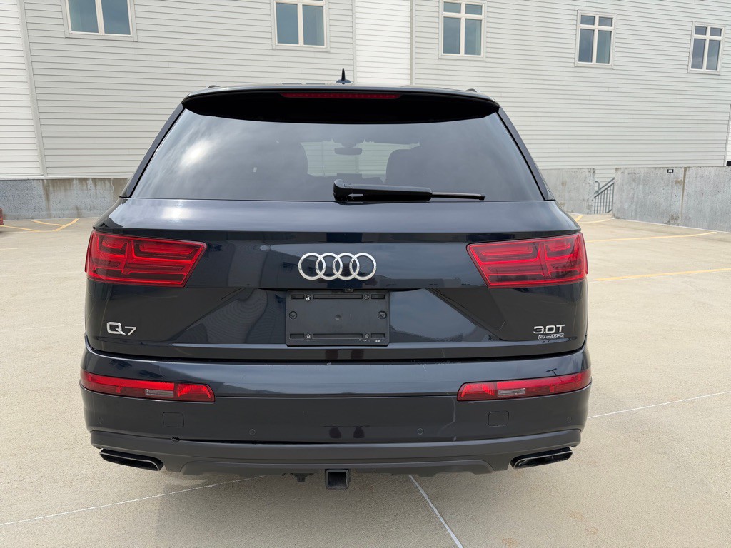 2017 Audi Q7 Image 6