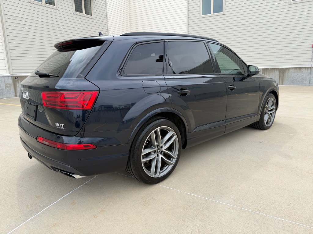 2017 Audi Q7 Image 7