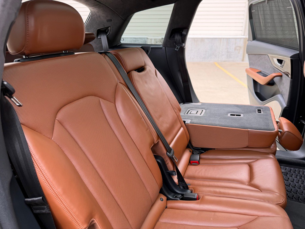 2017 Audi Q7 Image 22