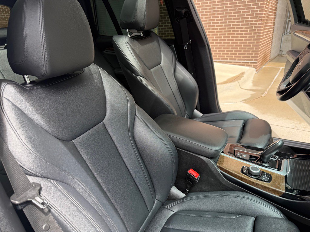 2018 BMW X3 Image 25
