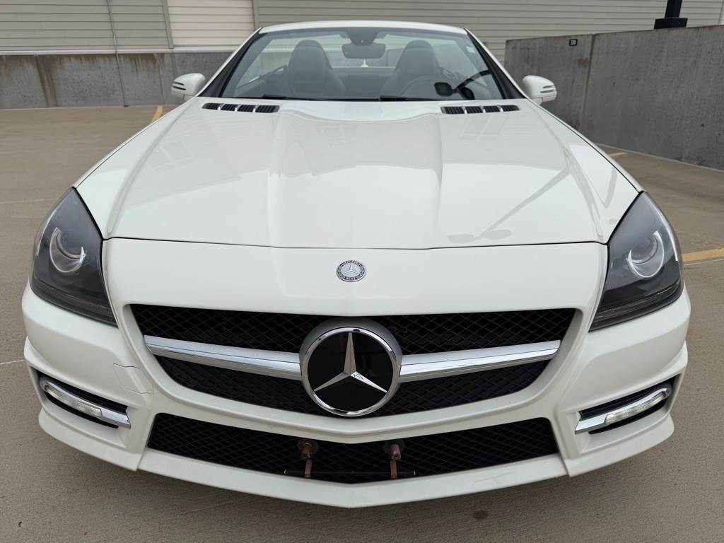 2012 Mercedes-Benz SLK-Class Image 8