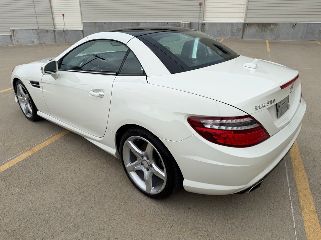 2012 Mercedes-Benz SLK-Class Image 25
