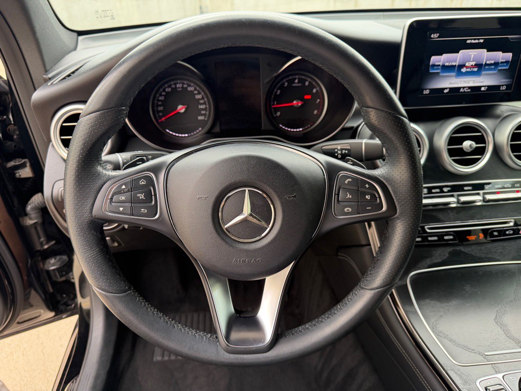 2017 Mercedes-Benz GLC-Class Image 14