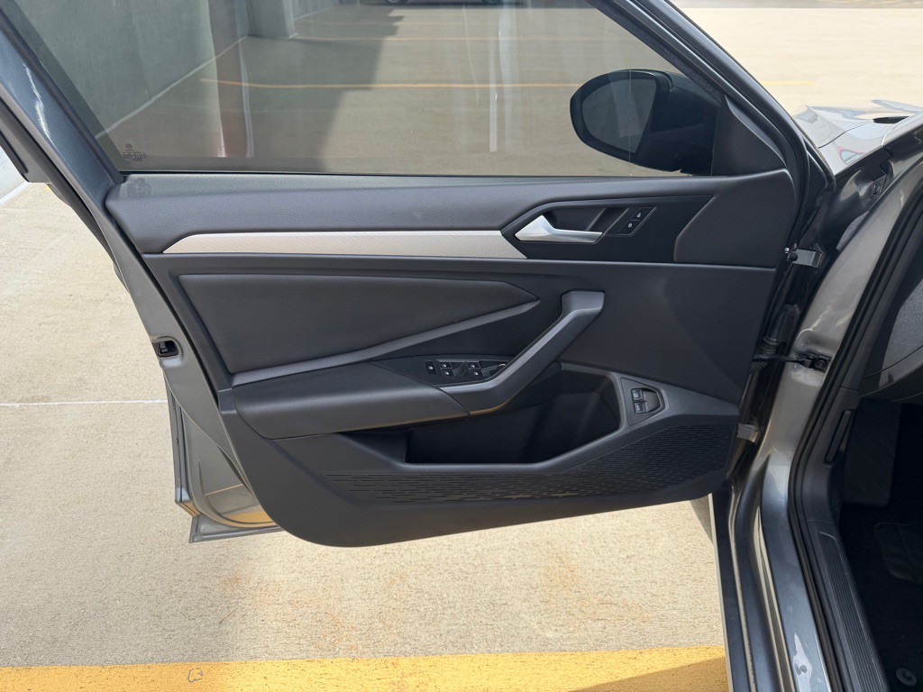 2021 Volkswagen Jetta Image 10