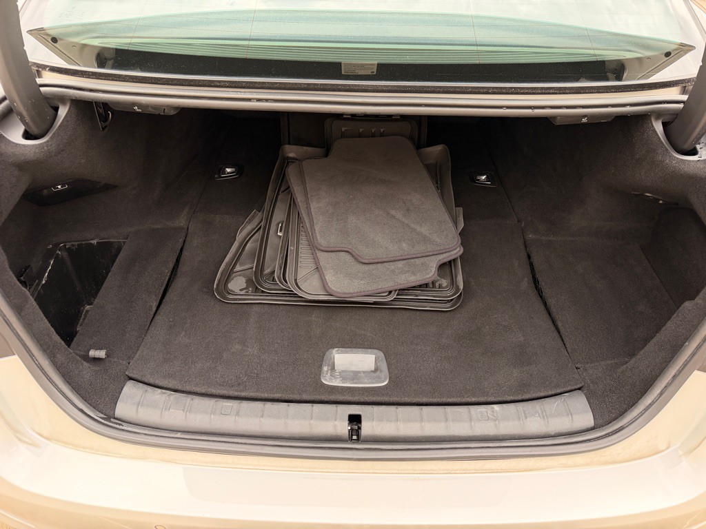 2018 BMW 5 Series Image 16