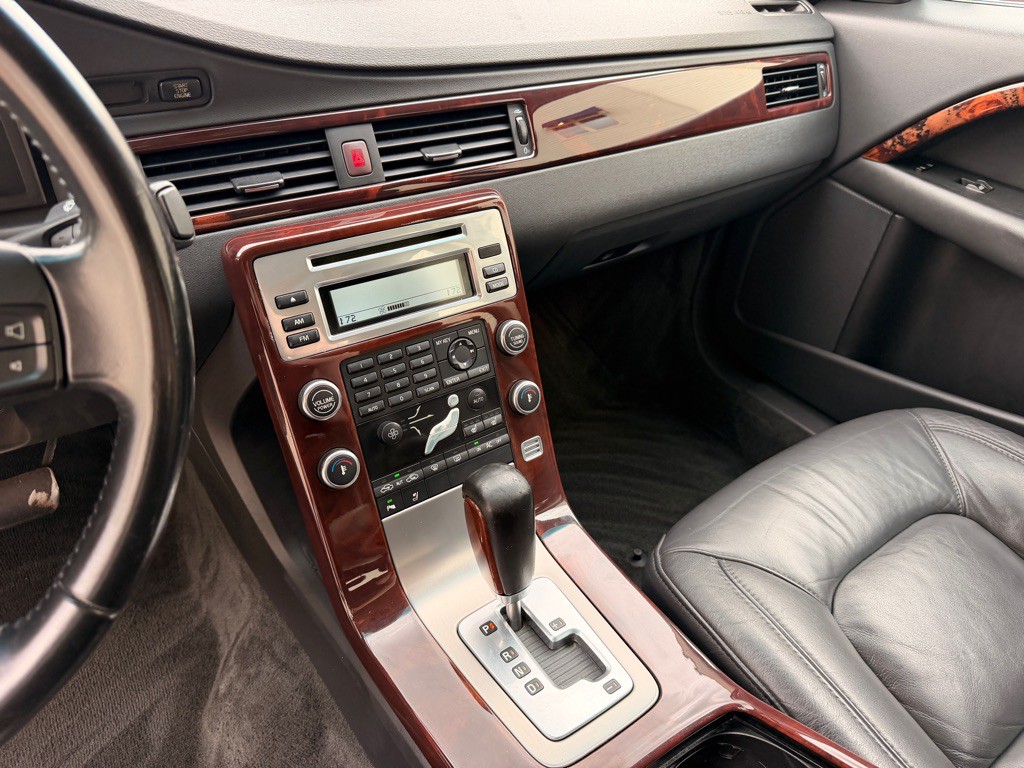 2008 Volvo S80 Image 12