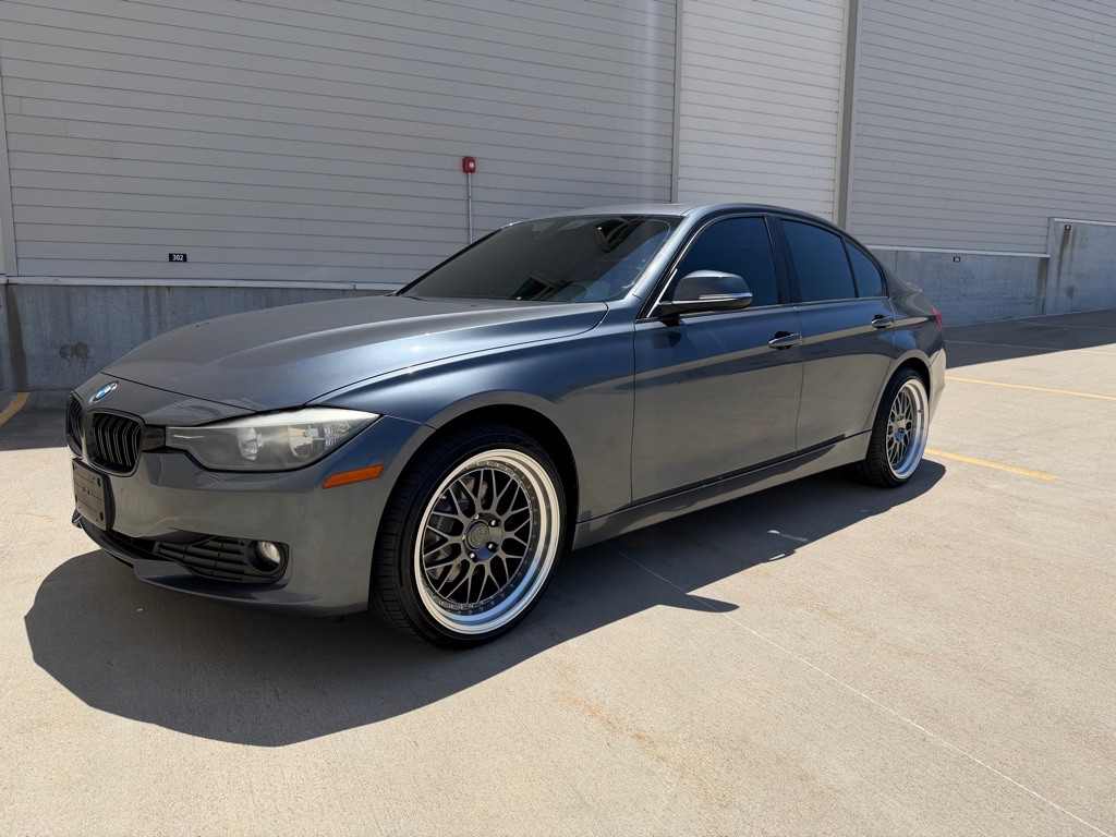 2015 BMW 3 Series Image 3