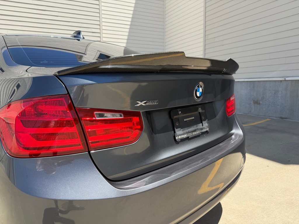2015 BMW 3 Series Image 14