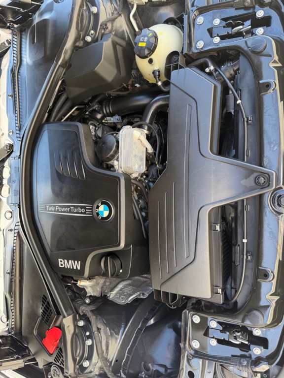 2015 BMW 3 Series Image 34