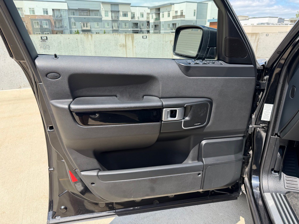 2007 Land Rover Range Rover Image 10