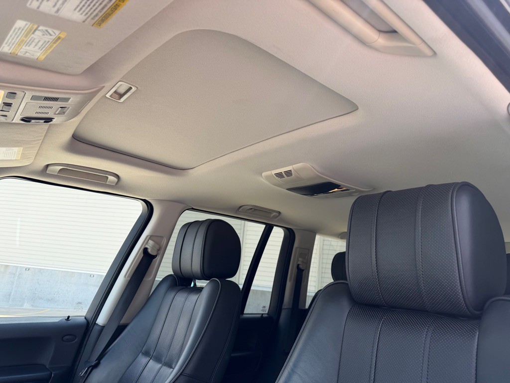 2007 Land Rover Range Rover Image 13