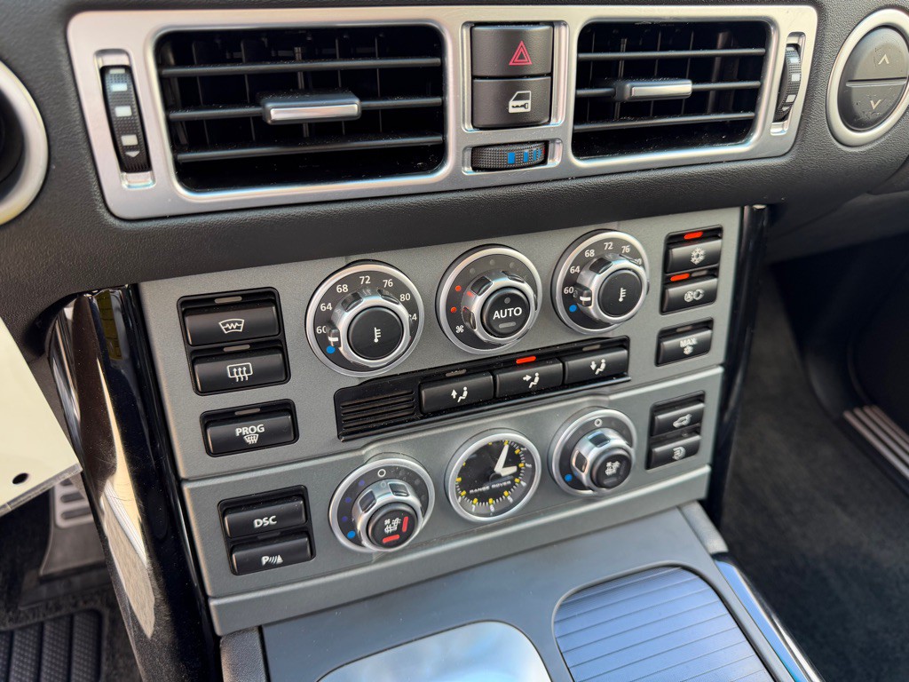 2007 Land Rover Range Rover Image 19
