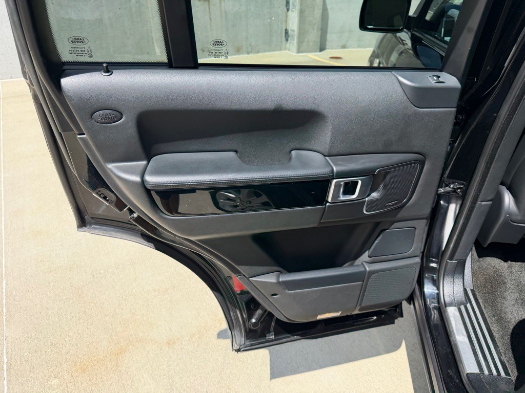 2007 Land Rover Range Rover Image 21