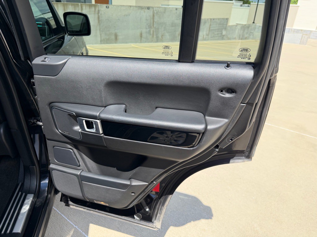 2007 Land Rover Range Rover Image 24
