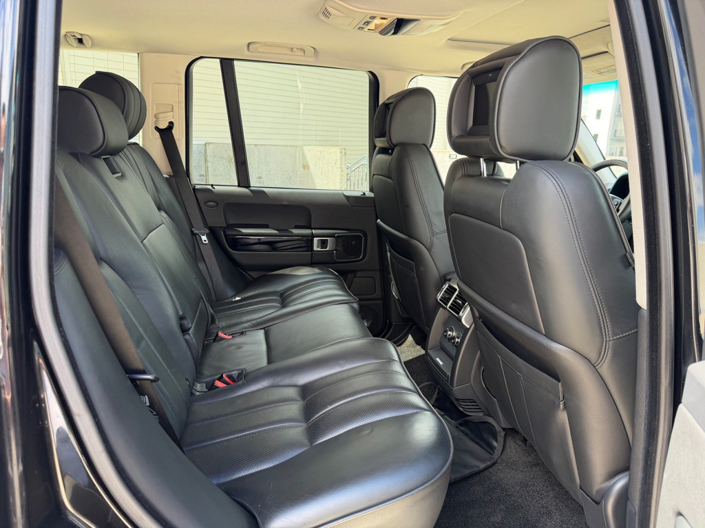 2007 Land Rover Range Rover Image 25