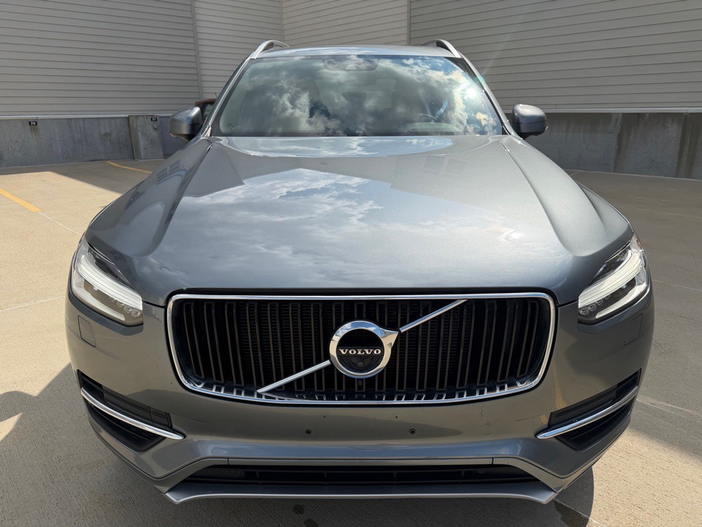 2017 Volvo XC90 Image 8