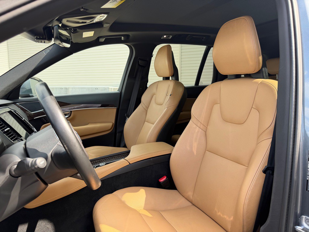 2017 Volvo XC90 Image 12