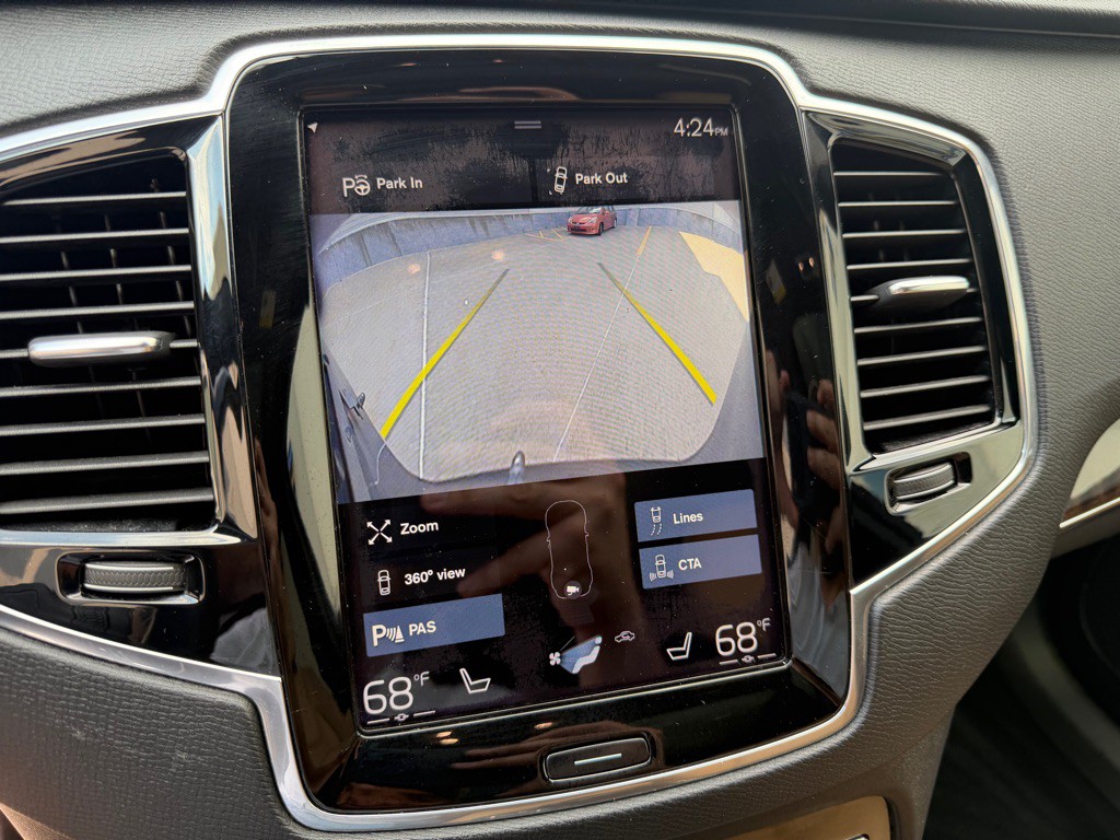 2017 Volvo XC90 Image 17