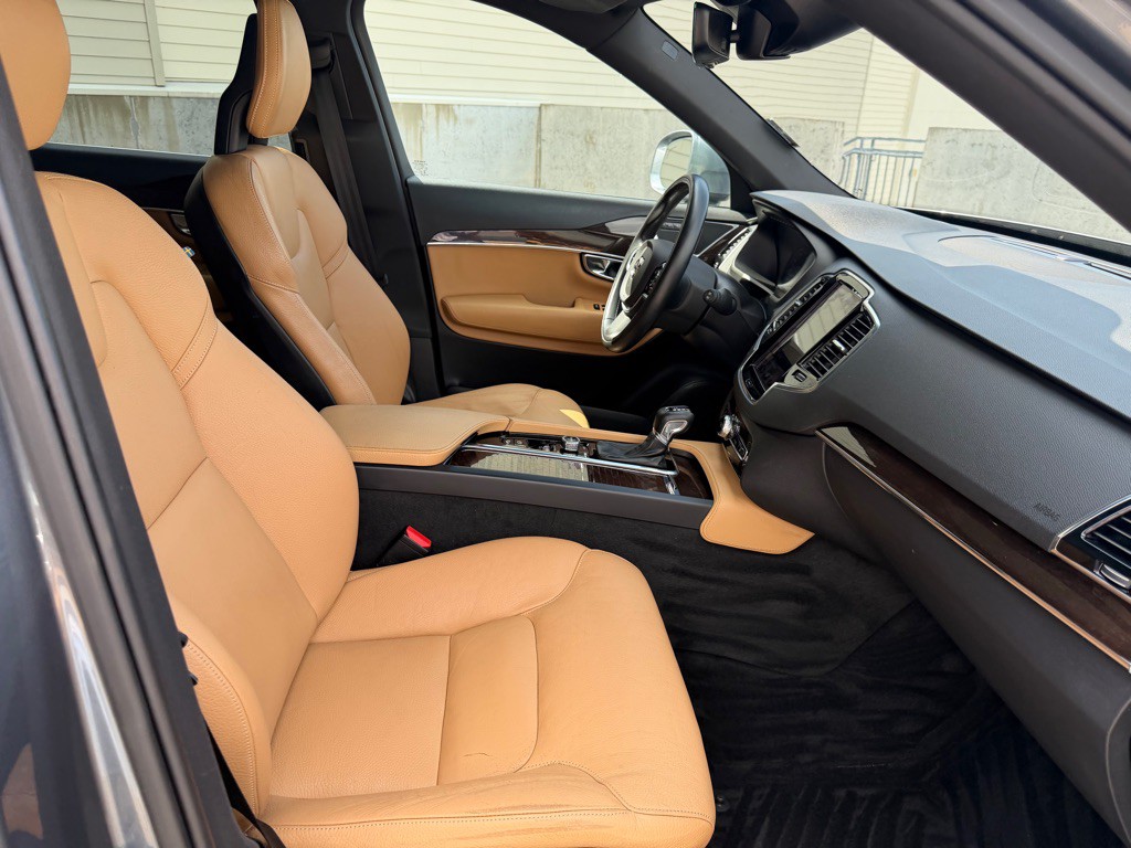 2017 Volvo XC90 Image 27