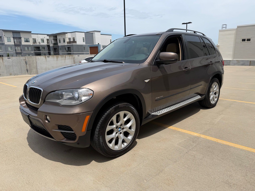 2012 BMW X5 Image 3