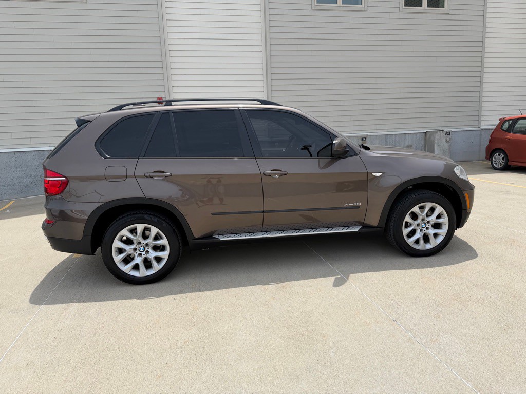 2012 BMW X5 Image 8