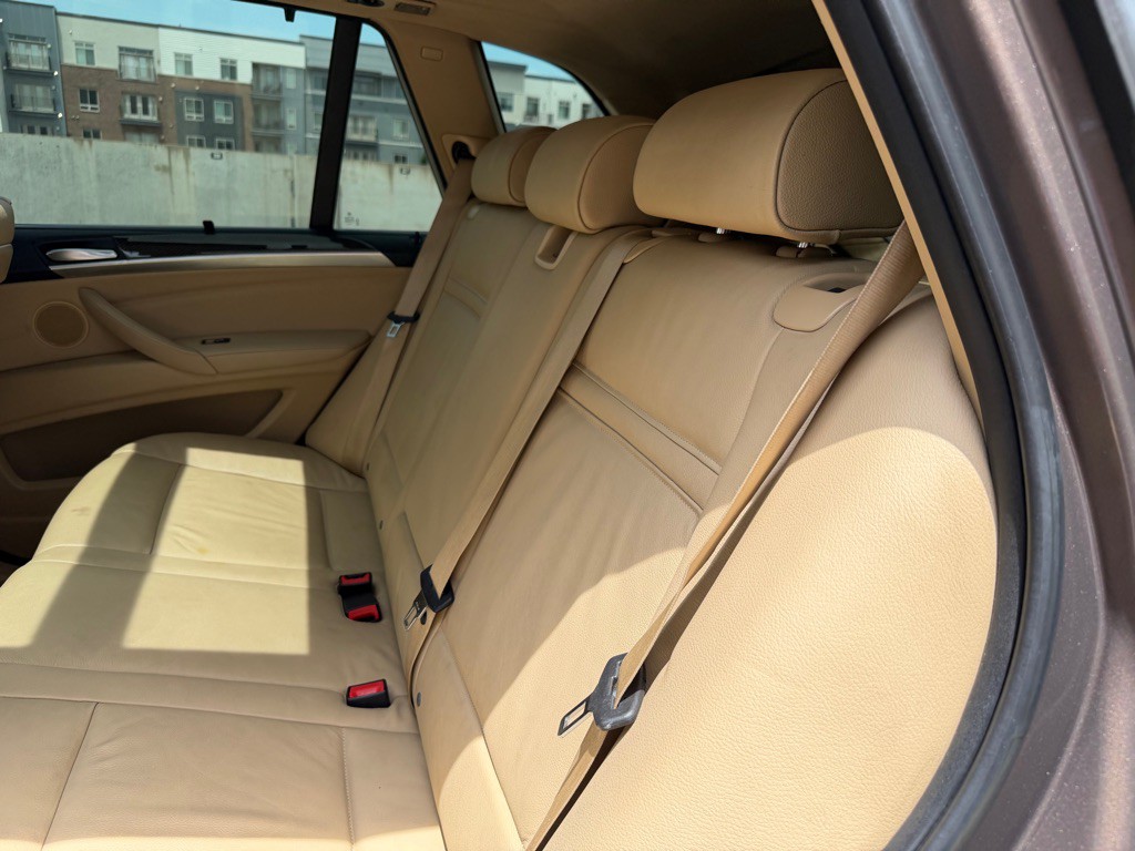 2012 BMW X5 Image 19