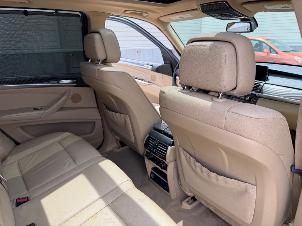 2012 BMW X5 Image 22