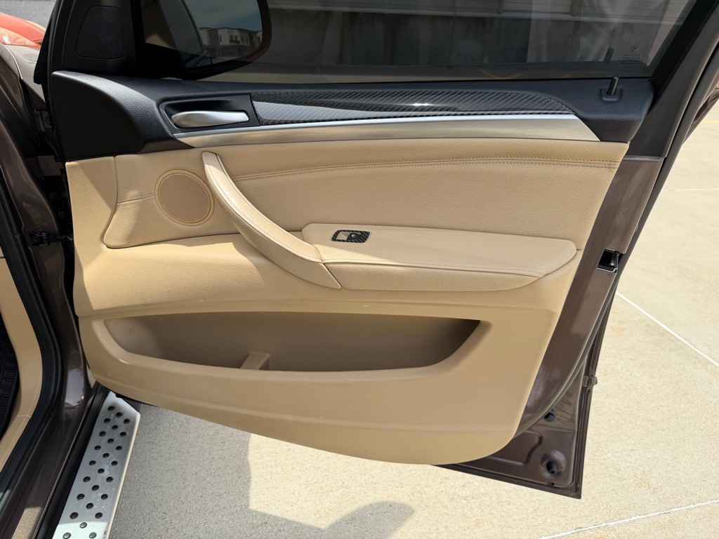 2012 BMW X5 Image 29