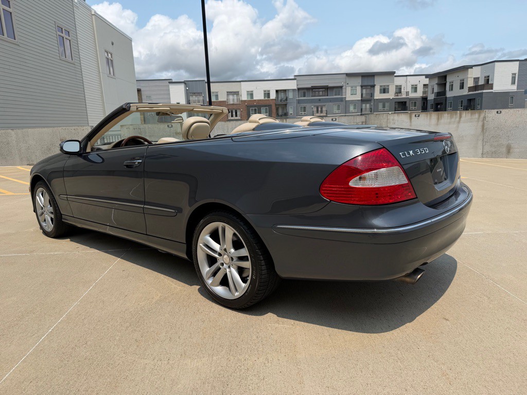 2008 Mercedes-Benz CLK-Class Image 5