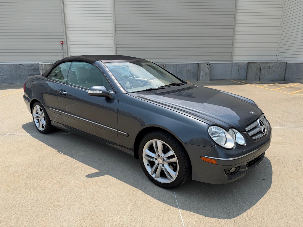 2008 Mercedes-Benz CLK-Class Image 15