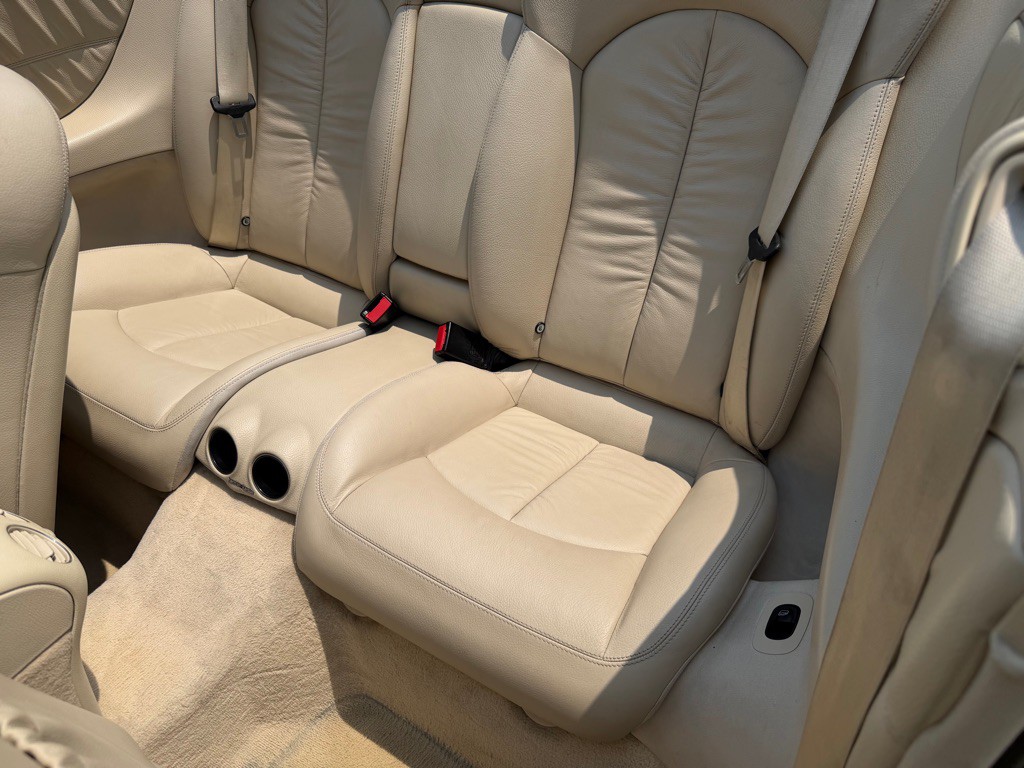 2008 Mercedes-Benz CLK-Class Image 24