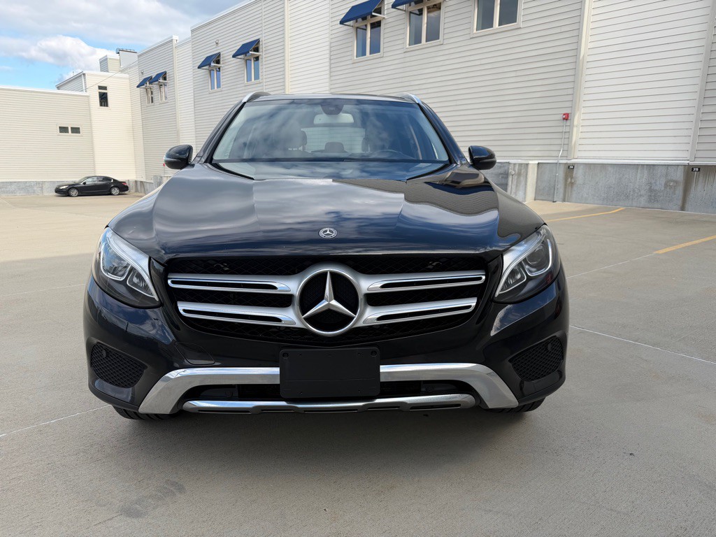 2019 Mercedes-Benz GLC-Class Image 2