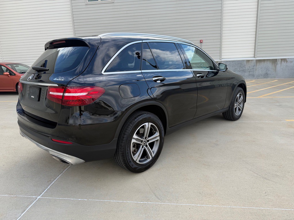 2019 Mercedes-Benz GLC-Class Image 7