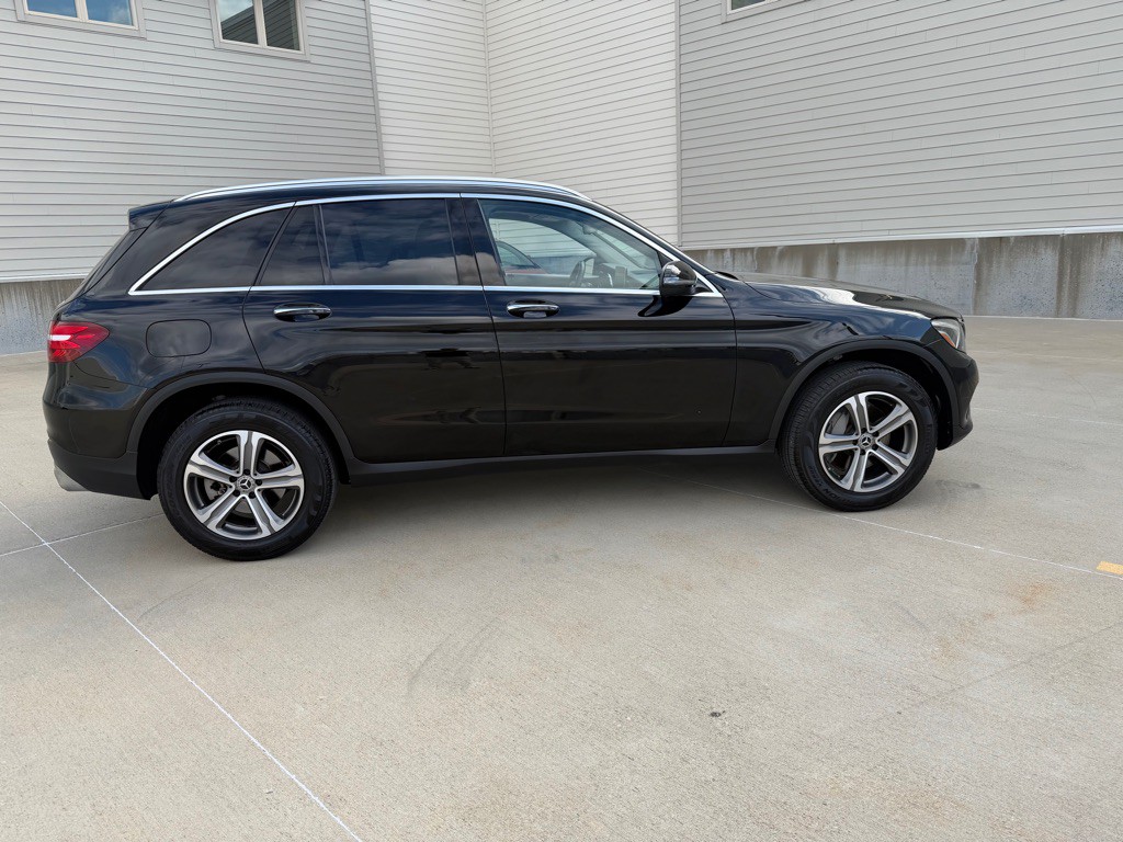 2019 Mercedes-Benz GLC-Class Image 8