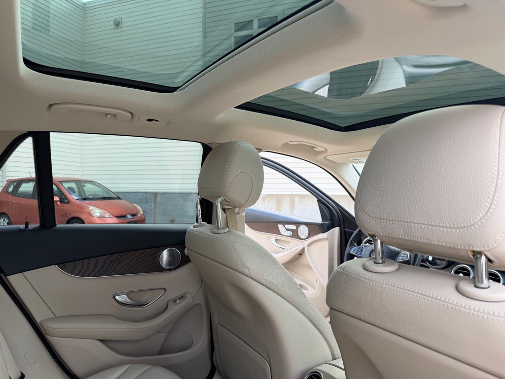 2019 Mercedes-Benz GLC-Class Image 22