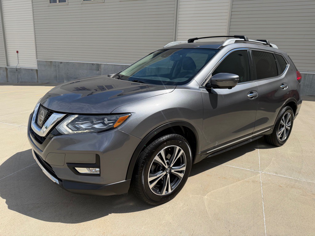 2017 Nissan Rogue Image 7