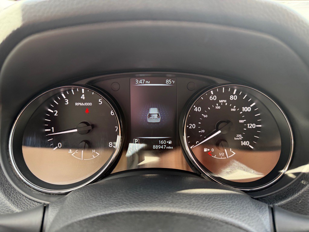 2017 Nissan Rogue Image 16