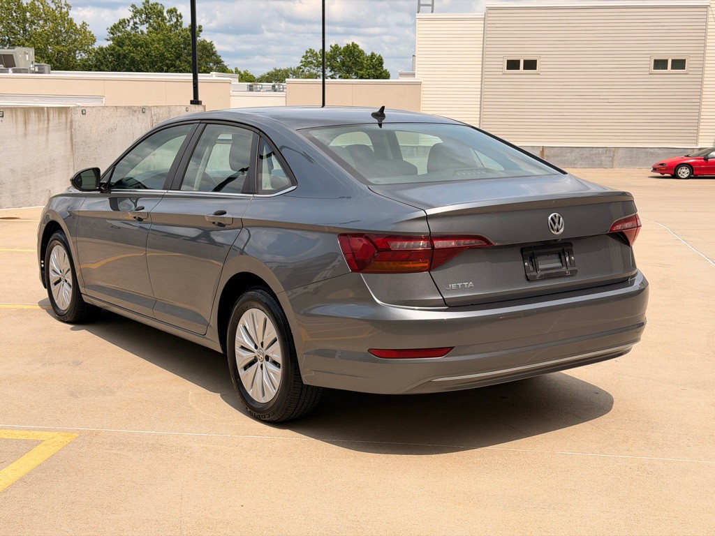 2019 Volkswagen Jetta Image 5