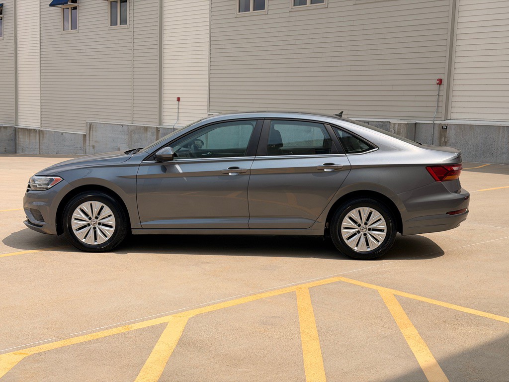 2019 Volkswagen Jetta Image 6