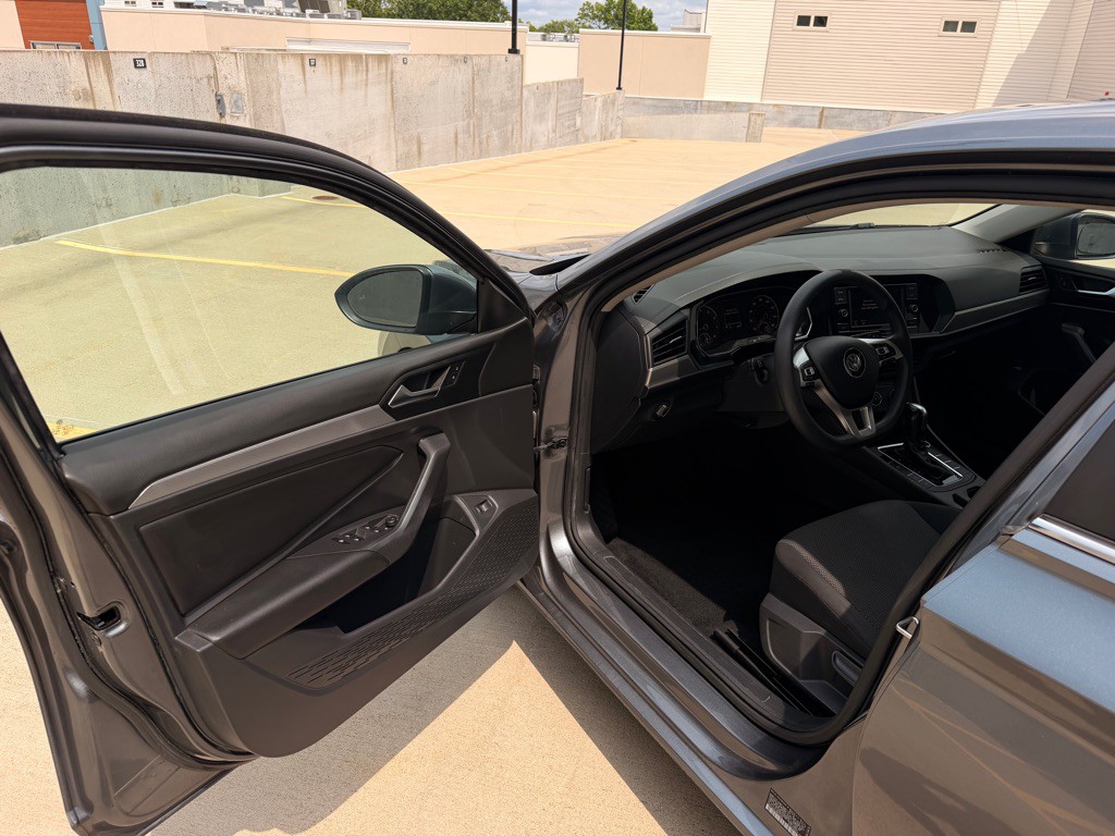 2019 Volkswagen Jetta Image 9
