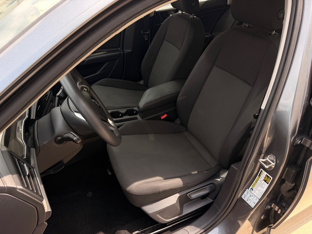 2019 Volkswagen Jetta Image 10