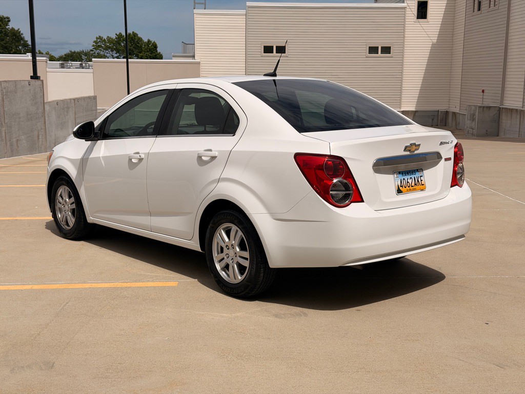 2013 Chevrolet Sonic Image 5