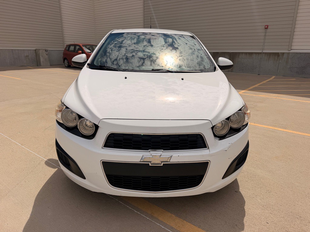 2013 Chevrolet Sonic Image 8