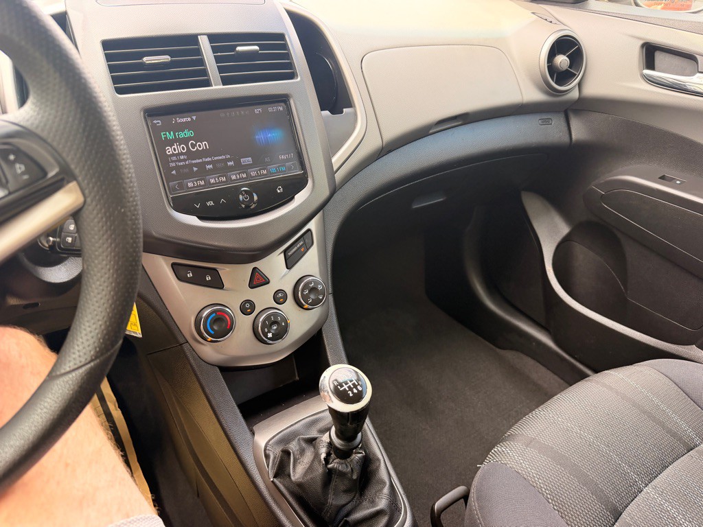 2013 Chevrolet Sonic Image 13