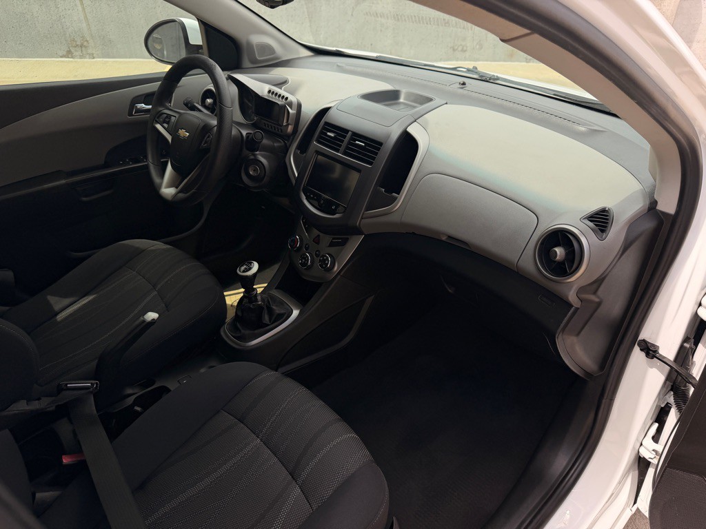 2013 Chevrolet Sonic Image 20